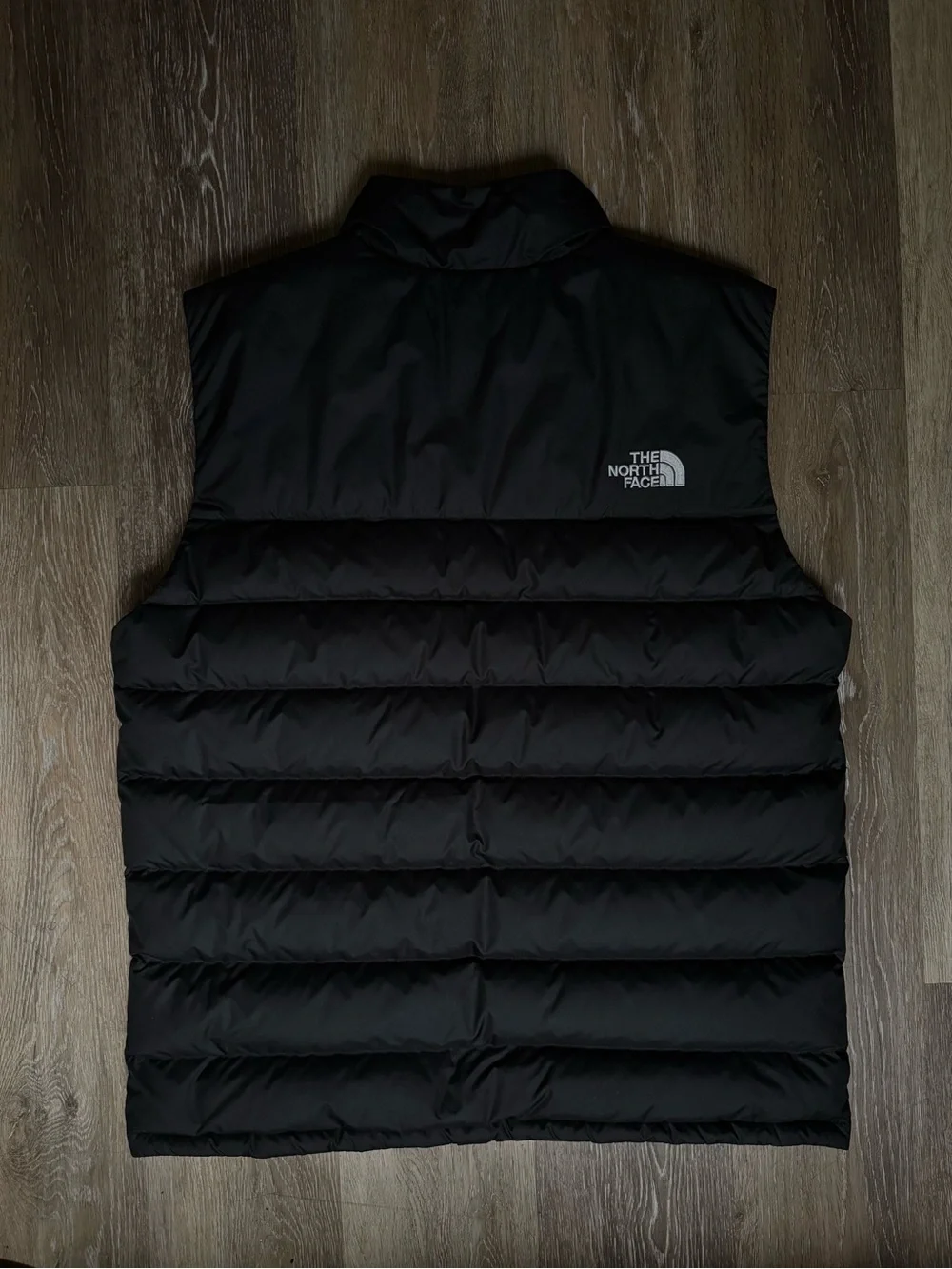 North face 550 black vest